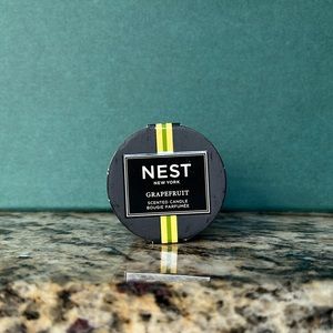 New Nest New York Fragrances mini scented candle in Grapefruit .95 oz